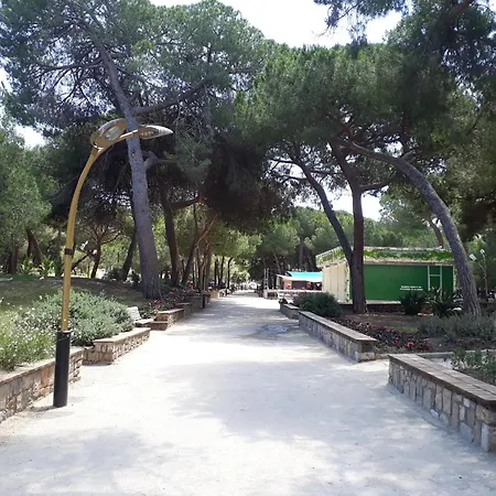Le Val D'esterel Антіб